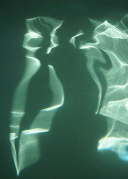 &nbsp; / Автопортрет-отражение в воде