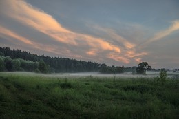 тихо плывет туман... / ***