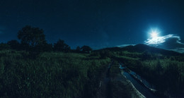 Лунное очарование... / Россия. Приморский край. Панорама из десяти вертикальных снимка.