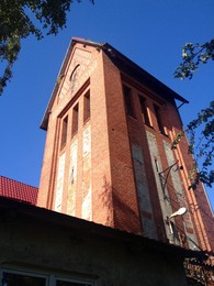 Костёл в пос. Приморье / Костёл построен в 1913 г. в пос. Приморье. Сейчас в нем разместился дом культуры!