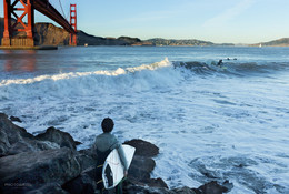 Оседлать волну / Серфинг у моста Золотые Ворота в Сан Франциско