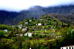 Все как в тумане / дымка, горы в грузии