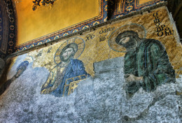 Айя-София (Собор Святой Софии). Византийские мозаики. / Стамбул. 
Июнь 2014 год. 
© Майя Абесламидзе, Анатолий Щербак.