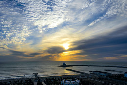 Закат над Каспием / Снимал в Авазе, курортном местечке на туркменском береге Каспийского моря