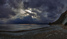 Свет над Меганомом ....... / Крым, осень, море ...