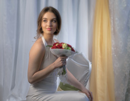 Портрет девушки с букетом роз / Fujifilm PhotoDay в Краснодаре