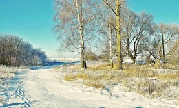 пришла зима / декабрь, утро, солнечно, за деревней