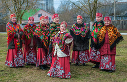 Хороший год / Самодеятельный ансамбль