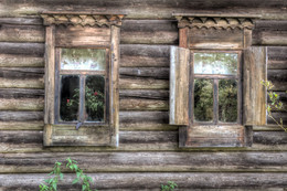 Два окна... / Усадьба Василёво, Тверская область август 2016 г