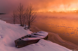 Морозное утро. / Город Дубна, берег реки Волга. 26 января.