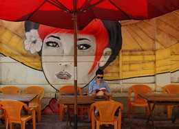 Уличное кафе / Вьетнам.Хошимин.