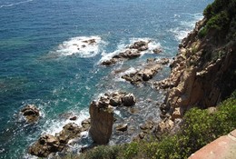 Скалы, солнце, море! / Cliffs, sun, sea! Jardi Botanic Marimurtra, Spain