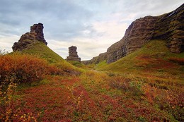 Саамская святыня &quot;Два брата&quot; / Кольский полуостров, полуостров Средний.