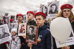 Красная армия всех сильней! / .................