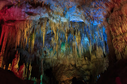 Пещера Прометея в Кутаиси / ***