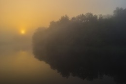 Рассвет в тумане / прекрасное весеннее утро на реке Псел. Май.