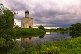 Церковь Покрова на Нерли. / ***