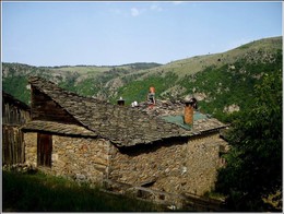 Построить свой собственный дом / Болгария, в горах Родопи