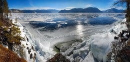 Поющие льды Телецкого озера / Телецкое озеро, февраль