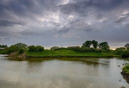 Село... / Пруд за селом...