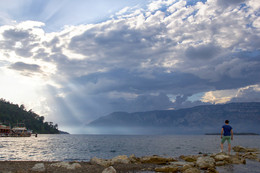 И льется свет / Часть Эгейского моря, д.Чамлы, Турция