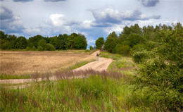 На окраине села / село Ручеи