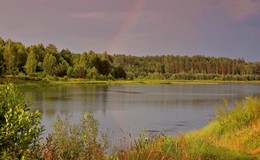 Гроза прошла и солнце выглянуло / Гроза прошла и солнце выглянуло, появилась радуга.