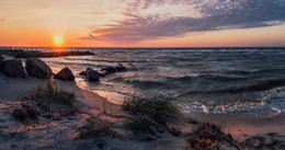 Рассвет в межсезонье / Азовское море, Белосарайская коса. 

http://www.youtube.com/watch?v=4ND7SICQx0I