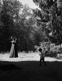 Родственные души / Лето лес ребенок послушник возле храма
село Большое Уклейно