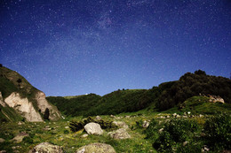 Небосклон / Ночь в грузинских горах