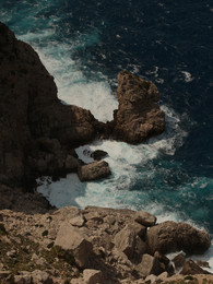 Море вспенится бурливо... / Mallorca. Mirador Es Colomer, один из видов.