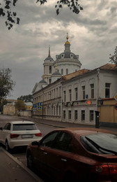 Вид на Храм святителя Мартина Исповедника в новой Алексеевской Слободе. / ***