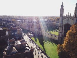 Осень в Кембридже / Осенний Кембридж с крыши церкви. Вид на Кингс Колледж.