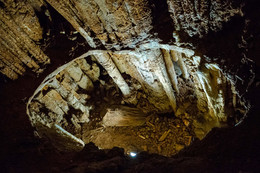 Двухэтажный грот / Пещера Эмине-Боир_Хосар, Ялта, Крым.