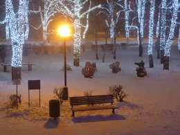 Город спит / Неспешная беседа пока город спит.