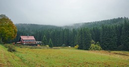 Хорошо иметь домик в лесу / Над долиной наплывает туман