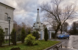 короткий осенний вечер / ноябрь, вечер, Москва, Медведково, ХРАМ ПОКРОВА 
ПРЕСВЯТОЙ БОГОРОДИЦЫ