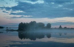 Там за туманами / На озере после заката