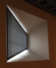 Окно / Это окно я увидел в Метрополитен-музее (The Met Breuer).