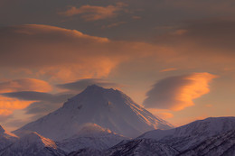 Закат над Камчаткой / Камчатка. Вулкан Вилючинский.

Приглашаем в фототур по Камчатке 2018 https://ratbud.livejournal.com/23799.html