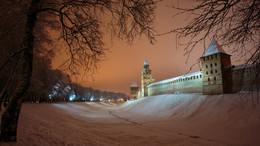 Кремль Великого Новгорода / пейзаж обыкновенный