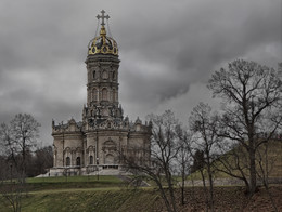 Знаменская церковь в Дубровицах... / Подмосковный город Подольск...
