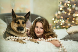 Лучший друг / Следующий год - это год собаки. Восточно-европейская овчарка - это служебная порода, зарекомендовавшая себя только с лучшей стороны. Так возникла идея сделать этот фотопроект, лучшая фотография которого будет выпущена в качестве новогодней обложки.