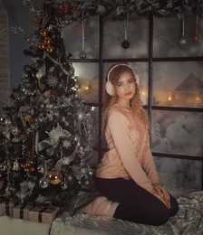 Готовимся к Старому Новому году / модель Ксюша Кошкарёва
причёска Галина Князева
ассистент Николай Корнилов