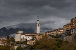 Belluno. / Городской вид.