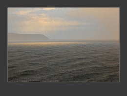 Слепой дождь на Жигулевском море. / Ливень, солнце и вода.