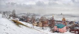 Туман в заречье / Нижний Новгород. Вид с высокого берега Оки на заречную часть города.
Оттепель, туман
панорама
