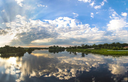 Река Сейм / Россия, Курская область. Рассвет над рекой Сейм
