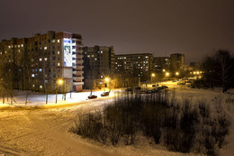 Зимний вечер в городе / На окраине Полоцка