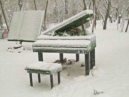 сюита для рояля с метелью / зима в Одессе